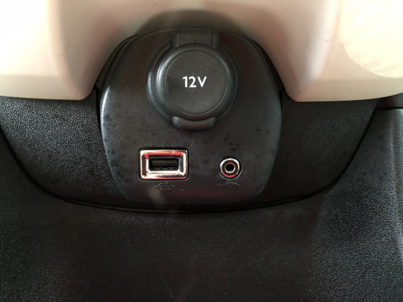 Toyota Aygo 1,0 VVT-i x-press Benzin modelår 2016 km 123000