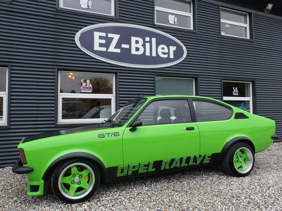 Opel Kadett 2,0 E Coupé Benzin modelår 1978 km 128000 Grøn