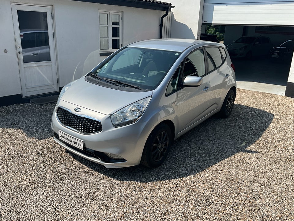 Kia Venga 1,6 CVVT Attraction Benzin modelår 2017 km 87000