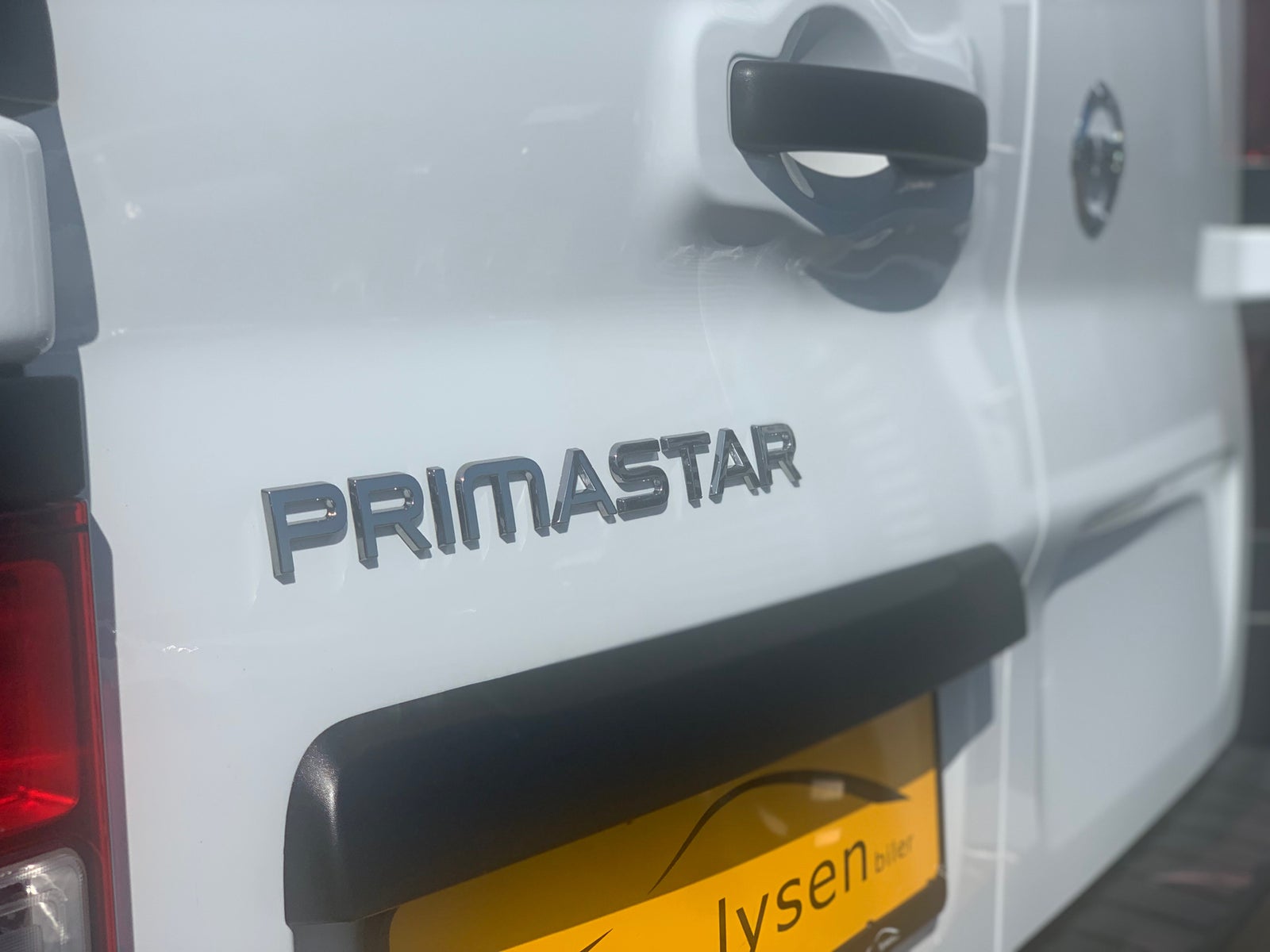 Nissan Primastar 2,0 dCi 150 L2H1 N-Connecta Van d Diesel