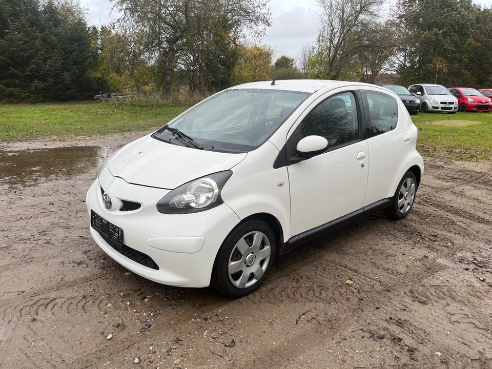 Toyota Aygo 1,0 Benzin modelår 2010 km 328000 nysynet ABS