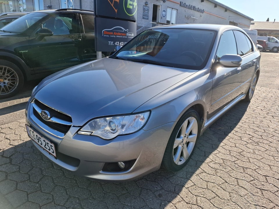 Subaru Legacy 2,5i AWD Benzin 4x4 4x4 modelår 2008 km 170700