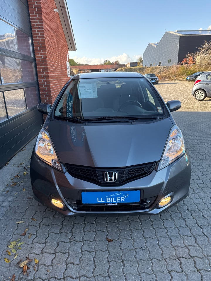 Honda Jazz 1,4 Comfort+ Benzin modelår 2015 km 43000