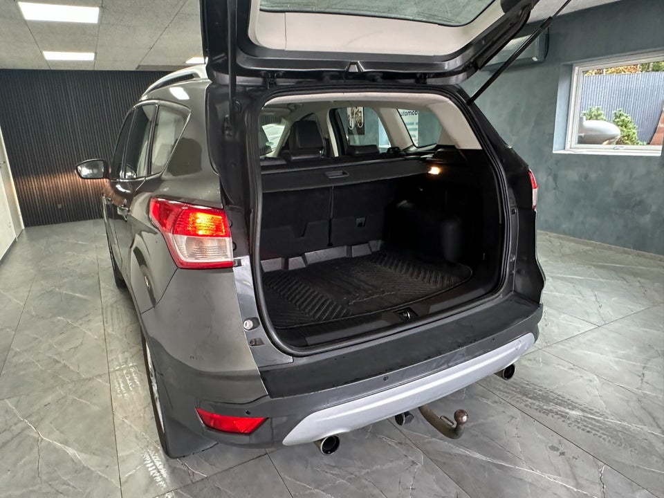 Ford Kuga 2,0 TDCi 163 Titanium aut. AWD Diesel 4x4 4x4 aut.