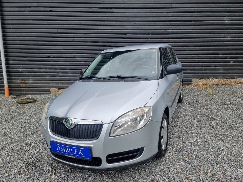 Skoda Fabia 1,4 16V Classic Benzin modelår 2008 km 128000