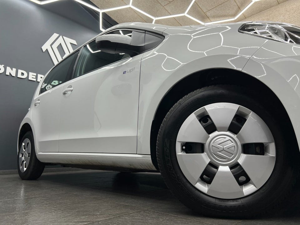 VW e-Up! El aut. Automatgear modelår 2020 km 19000 Hvid