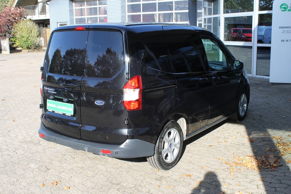 Ford Transit Courier 1,0 EcoBoost Limited d Benzin modelår