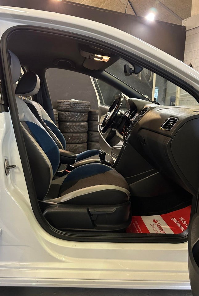 VW Polo 1,4 TSi 150 BlueGT Benzin modelår 2016 km 159000