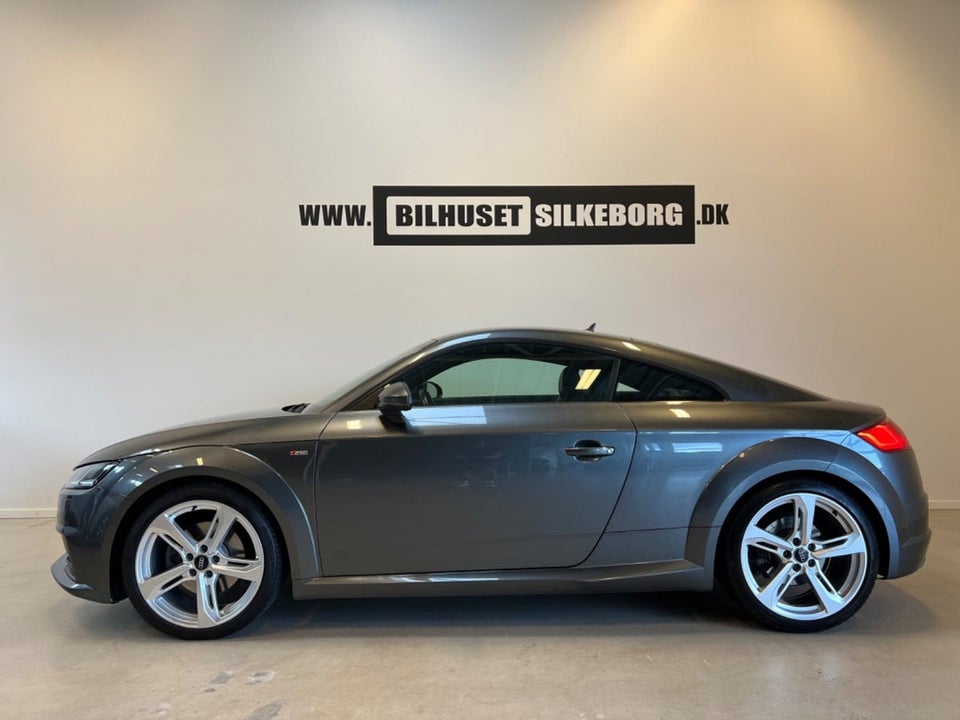 Audi TT 2,0 TFSi 230 S-line Coupé quattro S-tr. Benzin 4x4 4x4