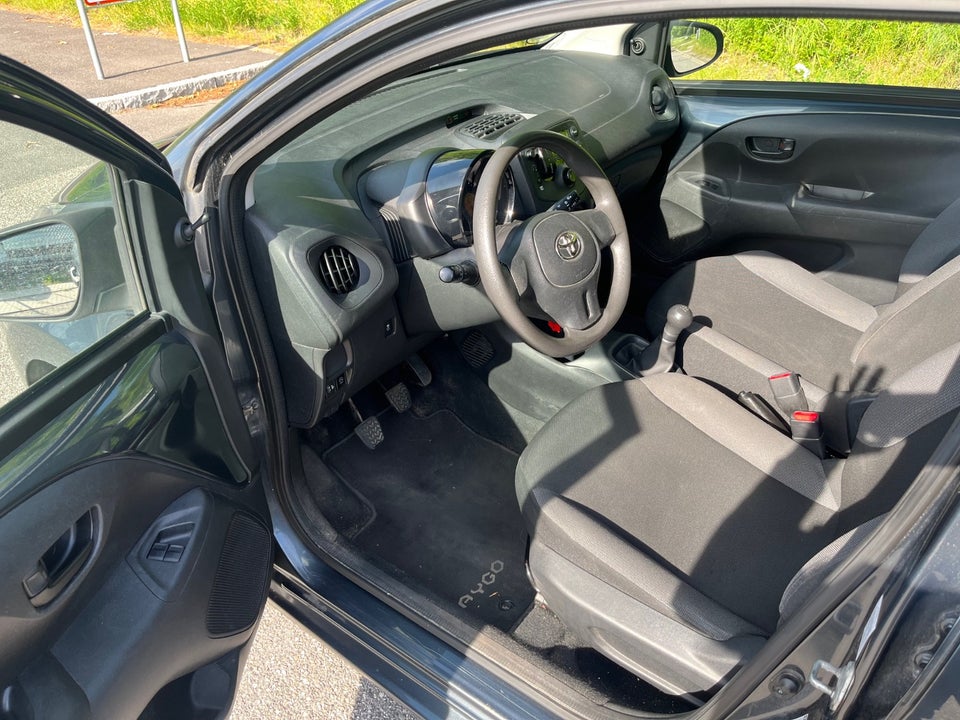 Toyota Aygo 1,0 VVT-i x Benzin modelår 2014 km 182000 nysynet