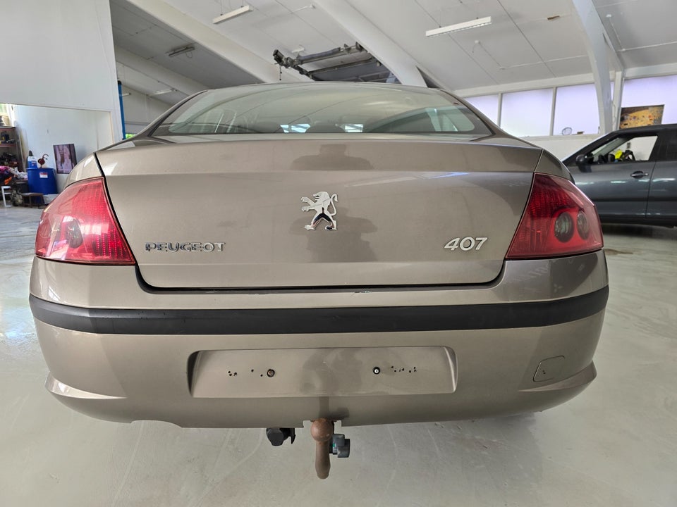 Peugeot 407 1,8 XR Benzin modelår 2006 km 239000 træk nysynet