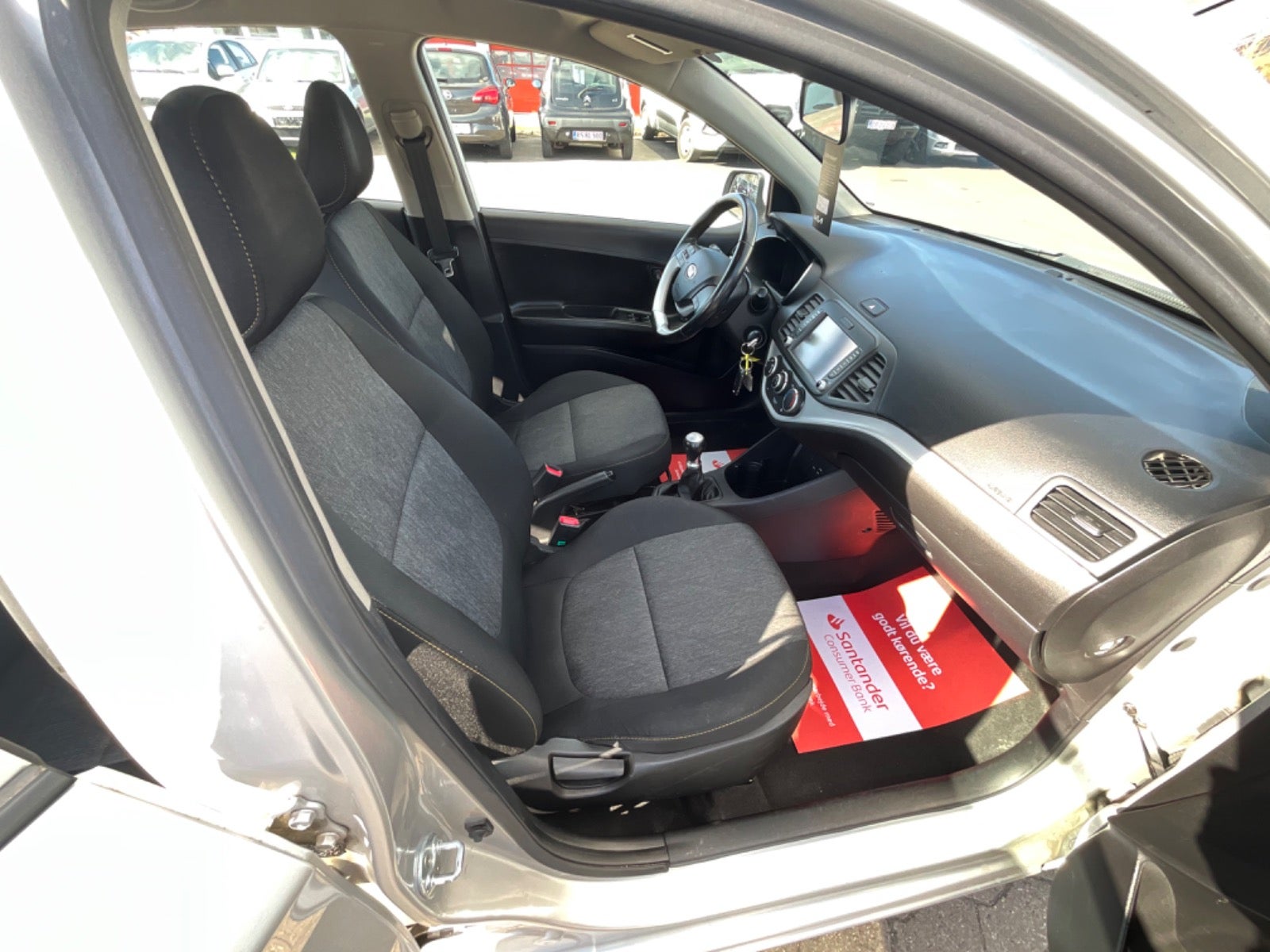Kia Picanto 1,0 Style+ Limited Benzin modelår 2017 km