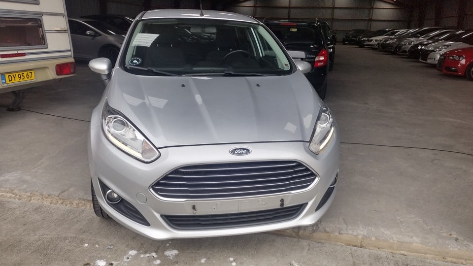 Ford Fiesta 1,0 SCTi 100 Titanium Benzin modelår 2014 km