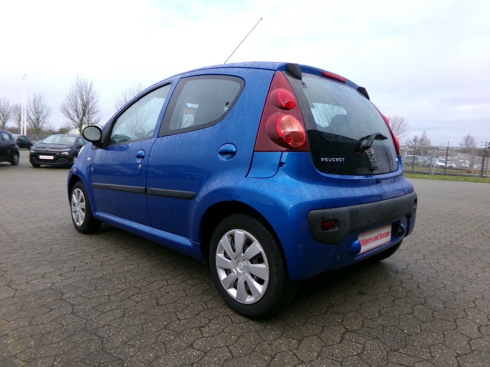 Peugeot 107 1,0 Active Benzin modelår 2013 km 211000 nysynet