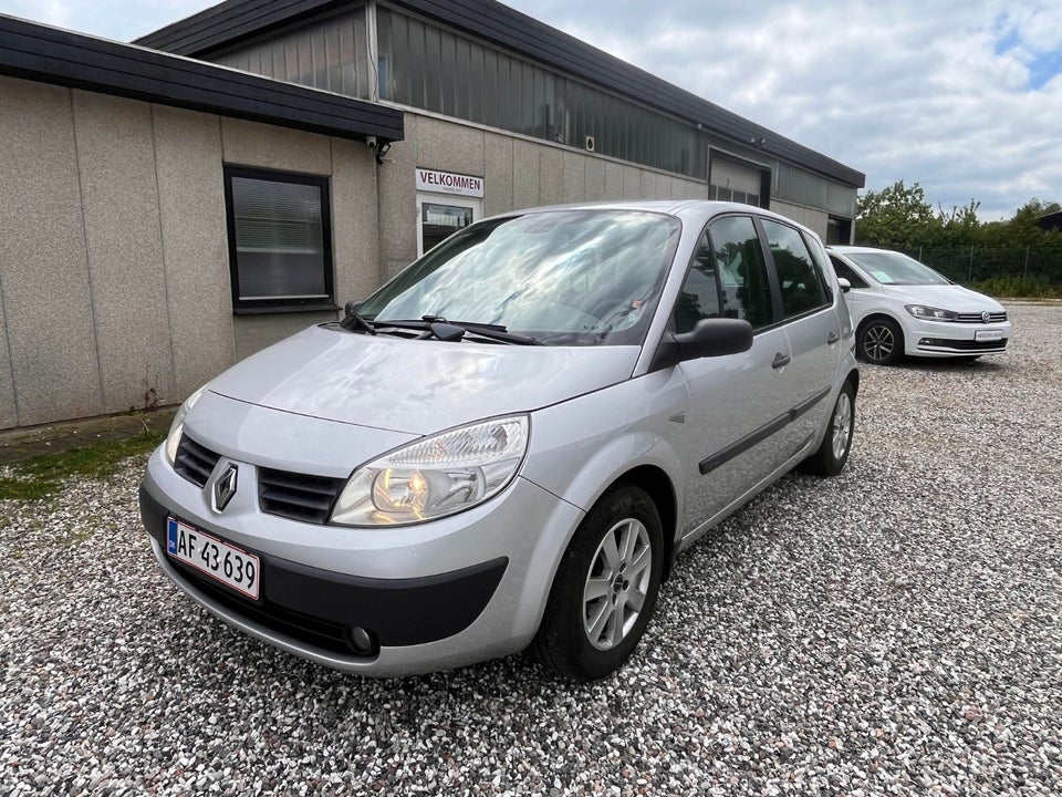 Renault Scenic II 1,6 Expression Comfort Benzin modelår