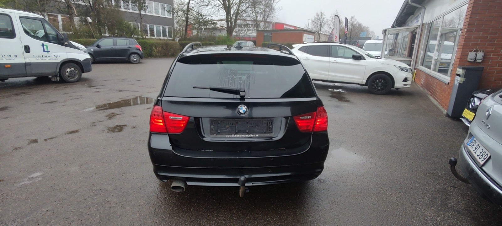 BMW 320d 2,0 Touring aut. Van Diesel aut. Automatgear
