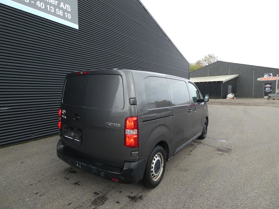 Toyota ProAce 2,0 D 120 Medium Comfort Diesel modelår 2019