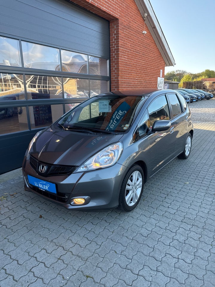 Honda Jazz 1,4 Comfort+ Benzin modelår 2015 km 43000