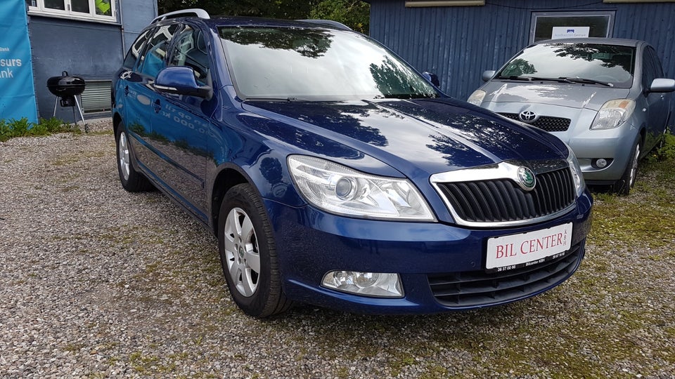 Skoda Octavia 1,8 TSi 160 Ambiente Combi Benzin modelår 2010