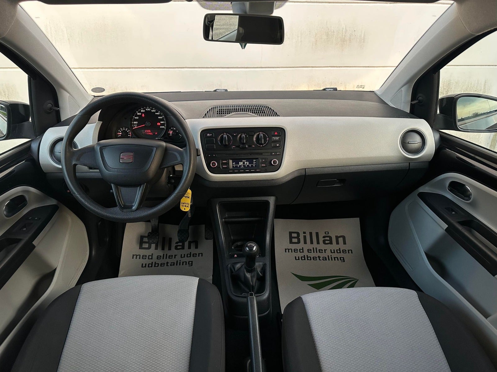 Seat Mii 1,0 75 Style eco Benzin modelår 2013 km 113000 Sort