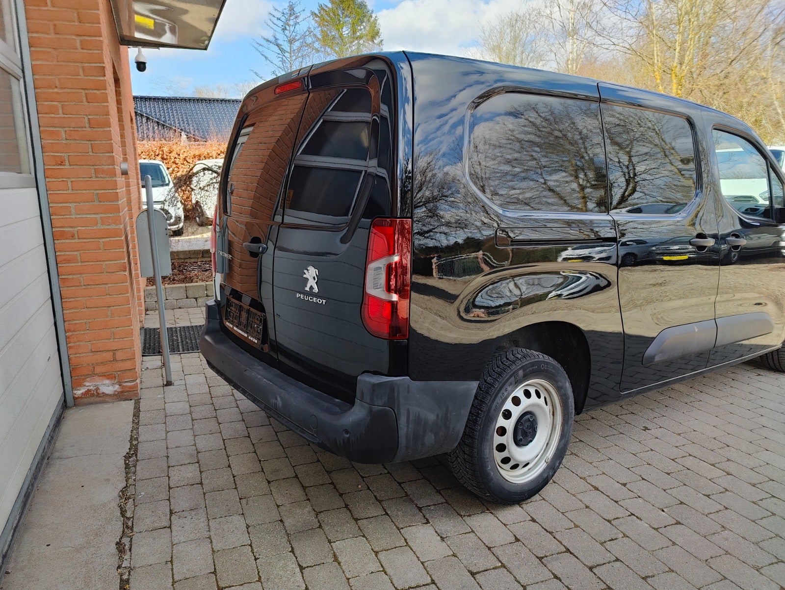 Peugeot Partner 1,5 BlueHDi 130 L2V2 Ultimate Van d Diesel