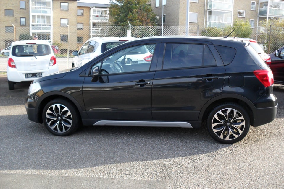 Suzuki S-Cross 1,6 Exclusive Benzin modelår 2015 km 109000