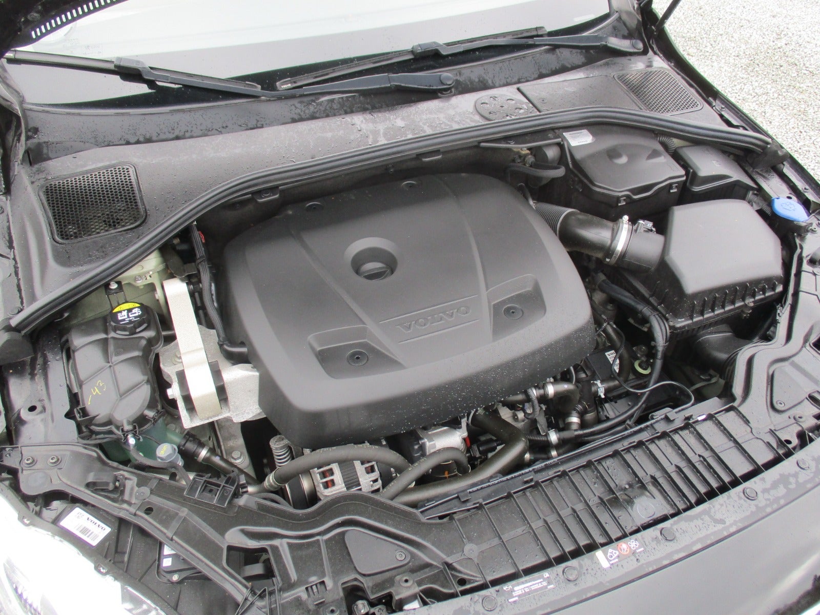 Volvo V60 1,5 T3 152 Momentum aut. Benzin aut. Automatgear