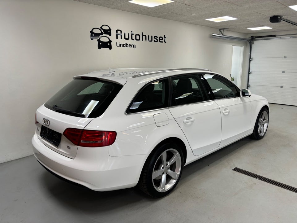 Audi A4 2,0 TDi 136 Avant Diesel modelår 2013 km 280000 Hvid