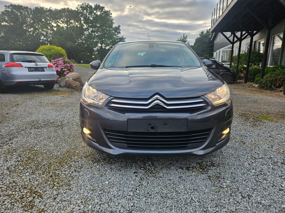 Citroën C4 1,2 PureTech 130 Exclusive Benzin modelår 2015 km