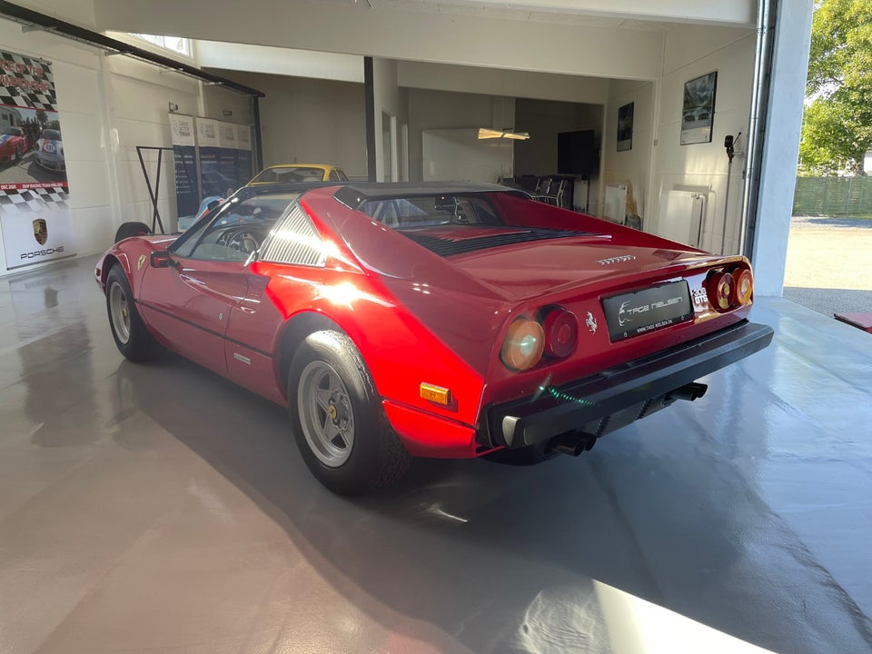 Ferrari 308 3,0 GTS Benzin modelår 1978 km 80000 Rød
