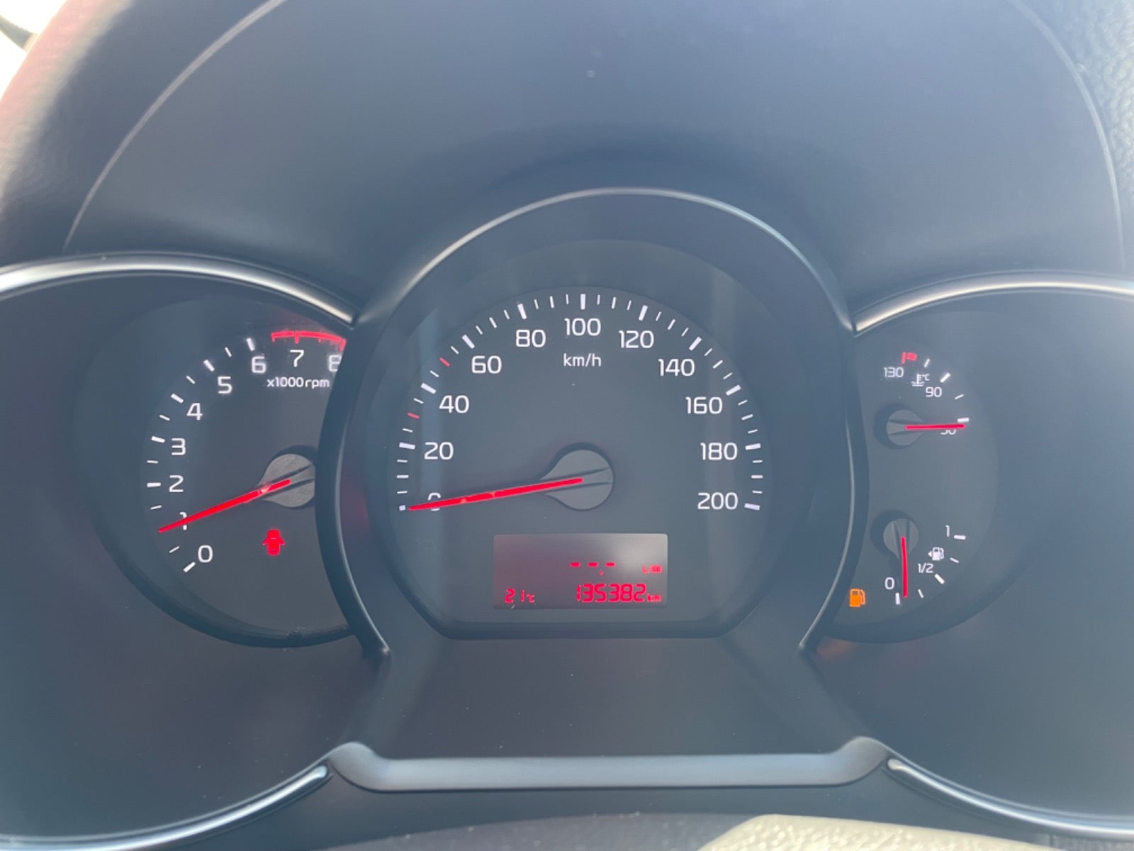 Kia Picanto 1,0 Attraction+ Benzin modelår 2017 km 135400