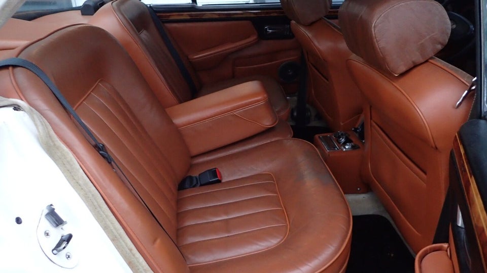 Jaguar XJ12 aut. d Benzin modelår 1972 km 85000 Hvid