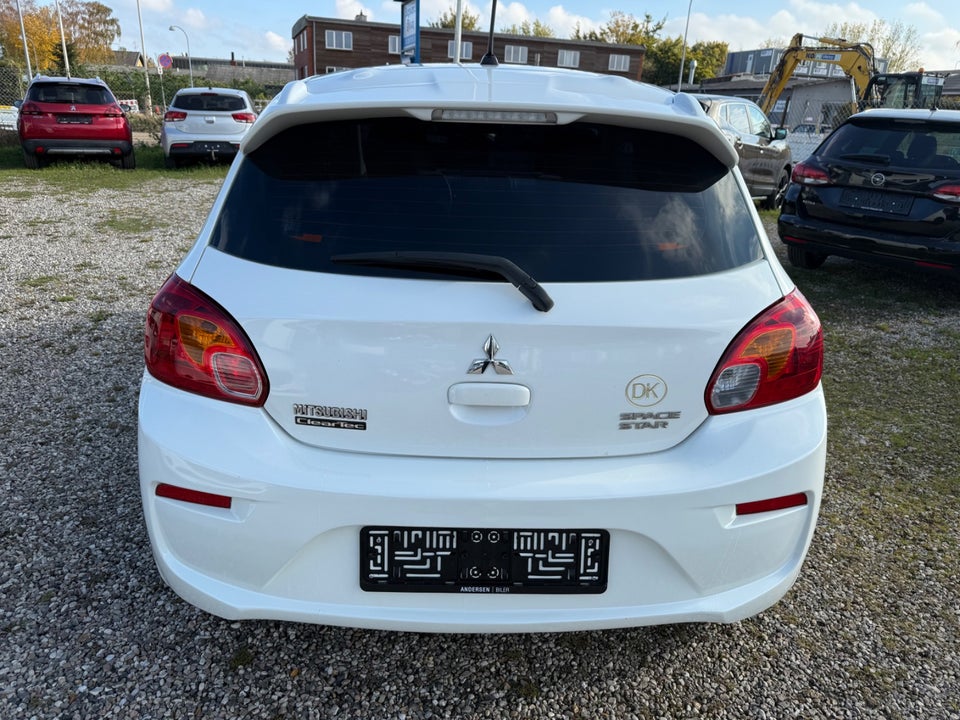 Mitsubishi Space Star 1,0 Inform Benzin modelår 2016 km