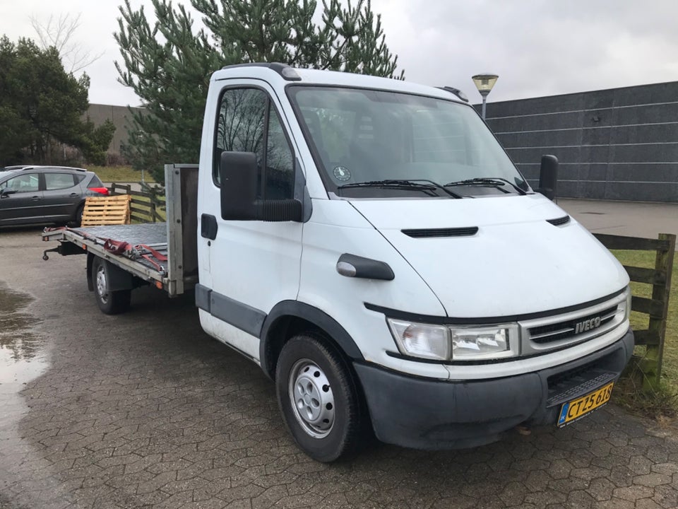 Iveco Daily 3,0 35S17 4200mm Autotransporter Diesel