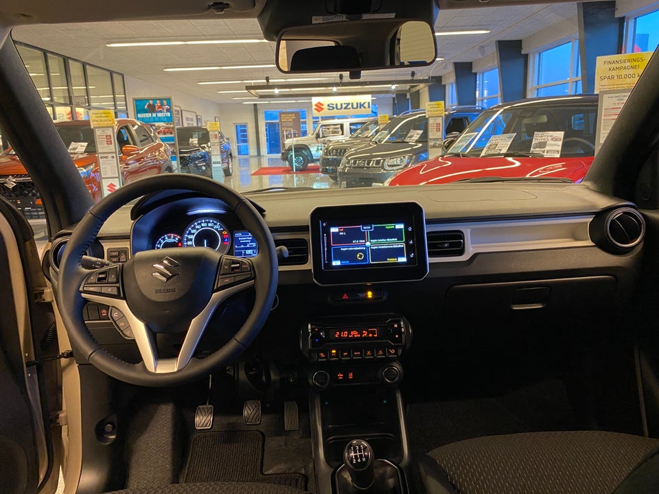 Suzuki Ignis 1,2 mHybrid Adventure Benzin modelår 2023 km 0