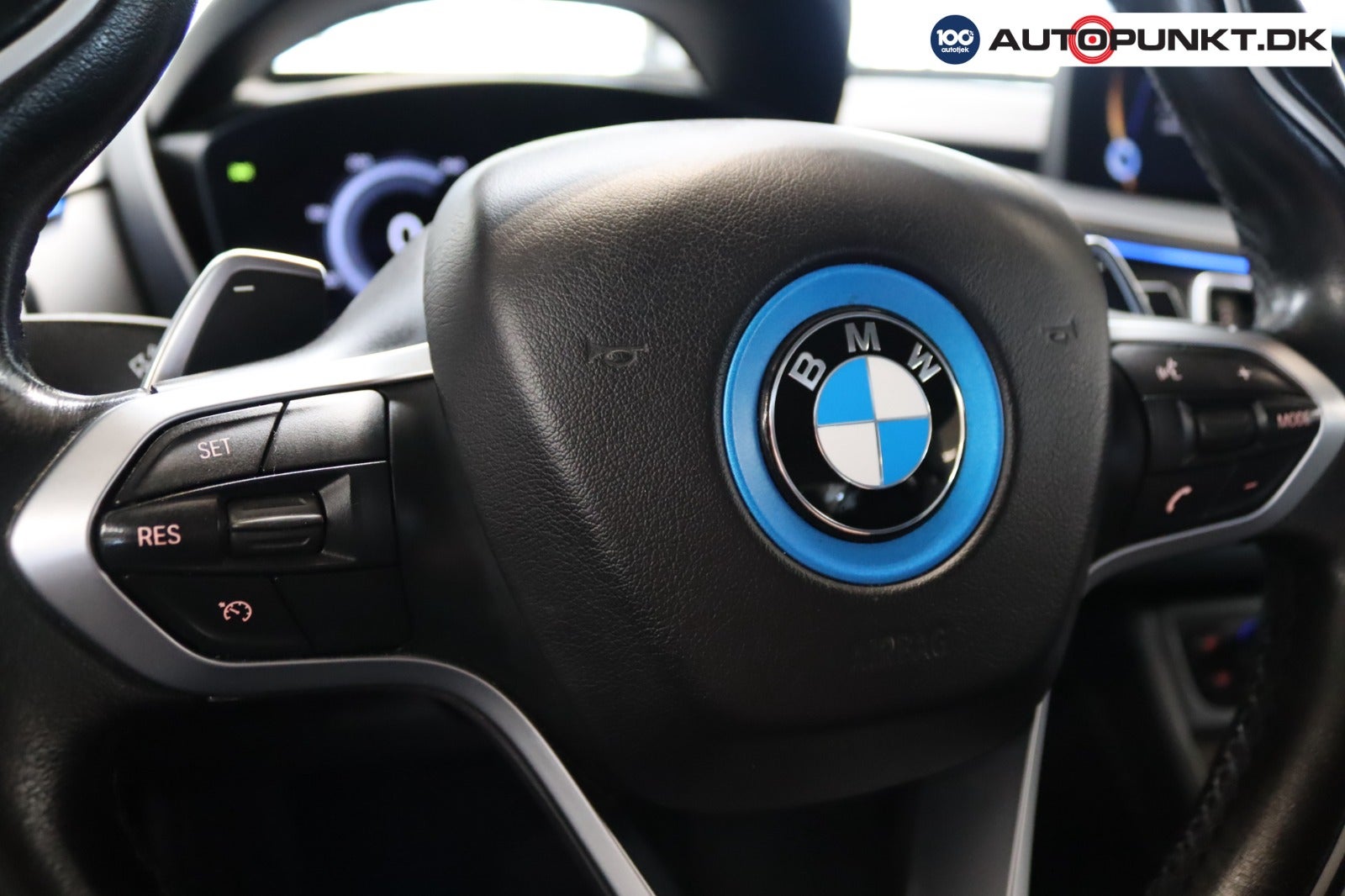 BMW i8 1,5 eDrive Coupé Benzin aut. Automatgear modelår