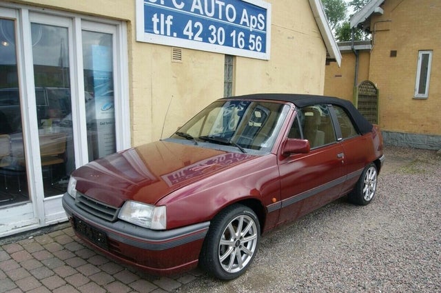 Opel Kadett 1,6i Cabriolet Benzin modelår 1992 km 166000…