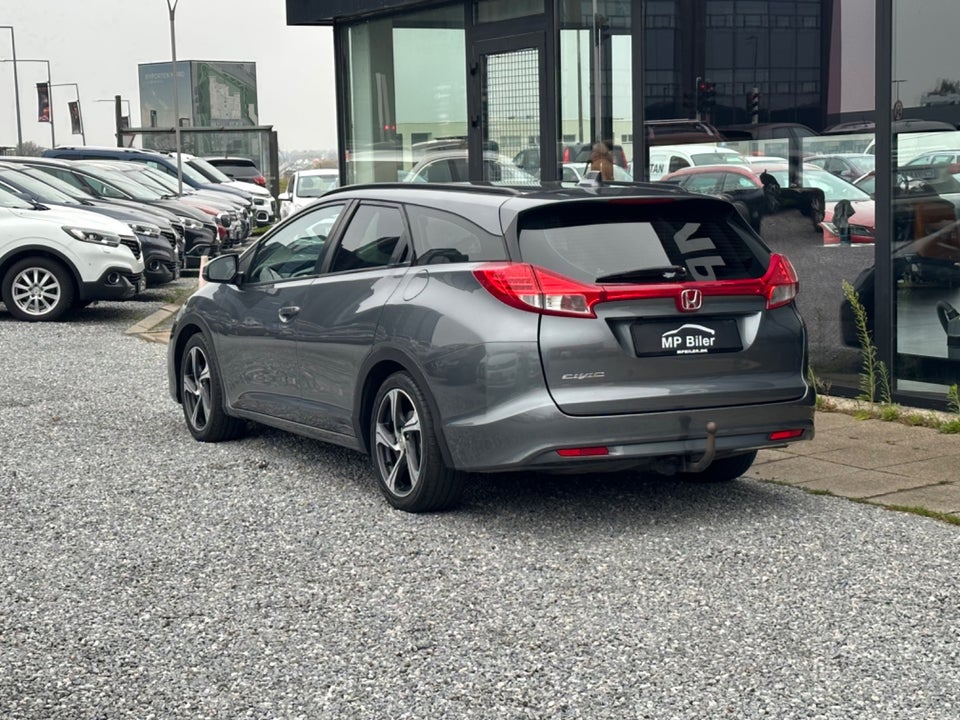 Honda Civic 1,6 i-DTEC Comfort Tourer Diesel modelår 2015 km