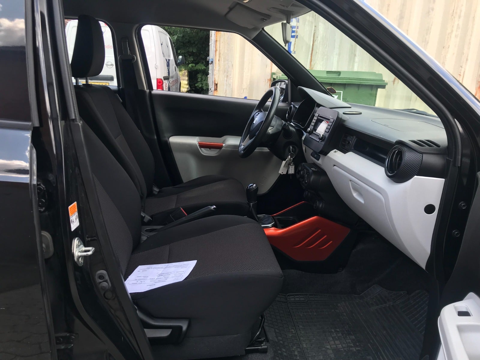 Suzuki Ignis 1,2 Dualjet Club Benzin modelår 2017 km 90000