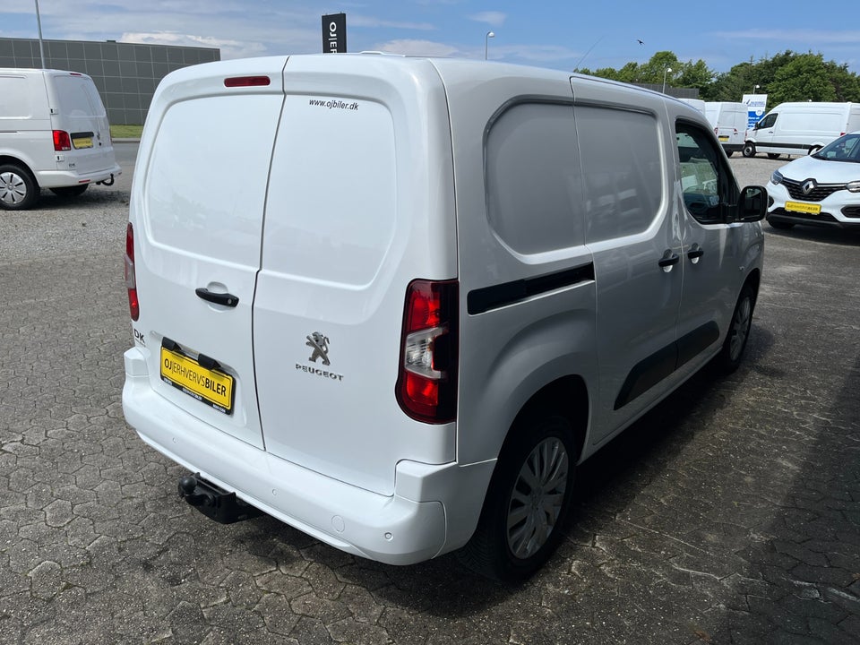 Peugeot Partner 1,5 BlueHDi 100 L1V1 Plus Van d Diesel