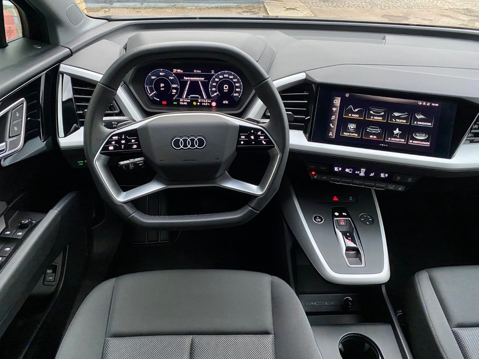 Audi Q4 e-tron 40 El aut. Automatgear modelår 2023 km 9000