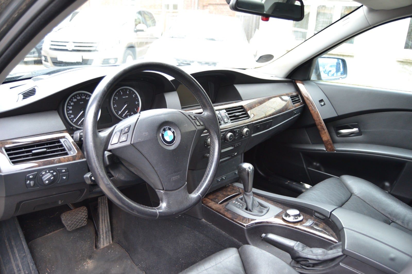 BMW 530i 3,0 aut. Benzin aut. Automatgear modelår 2004 km