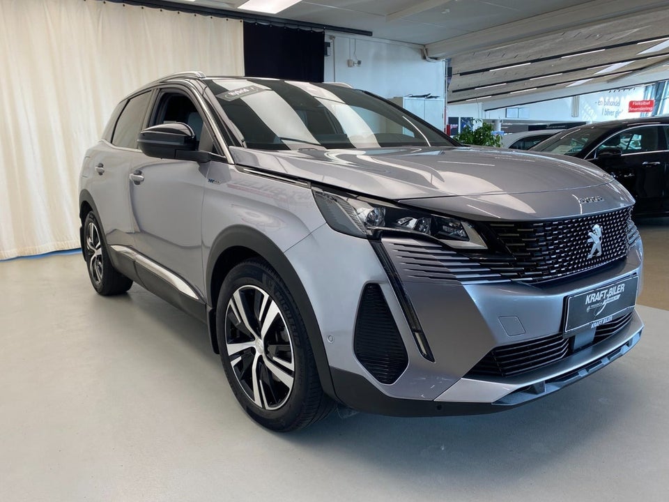 Peugeot 3008 1,6 Hybrid GT EAT8 Benzin aut. Automatgear