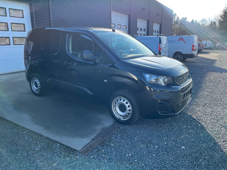Peugeot Partner 1,5 BlueHDi 100 L1V2 Ultimate Van d Diesel
