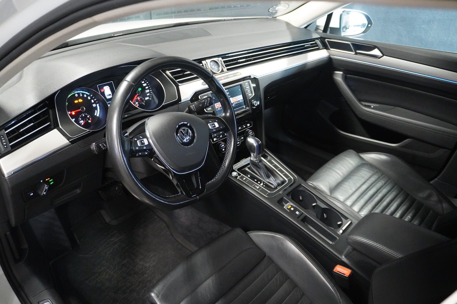 VW Passat 1,4 GTE Variant DSG Benzin aut. Automatgear