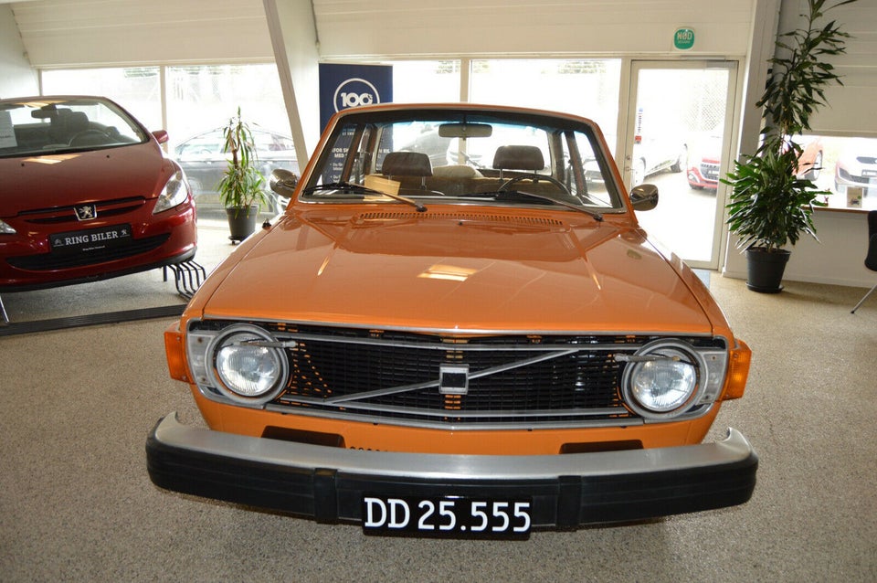 Volvo 142 1,9 DL Benzin modelår 1973 km 240000 Orange