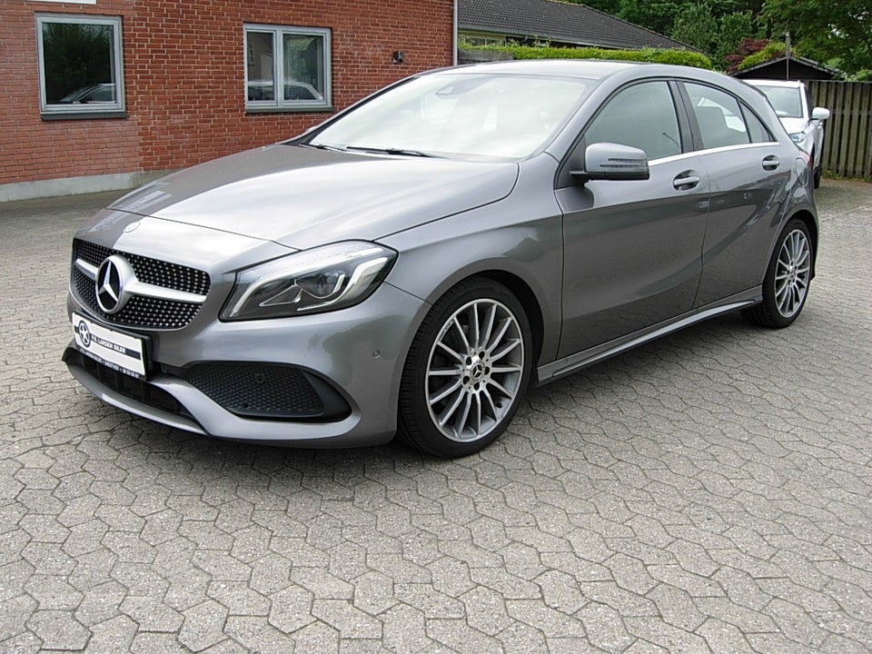 Mercedes A200 1,6 AMG Line aut. Benzin aut. Automatgear