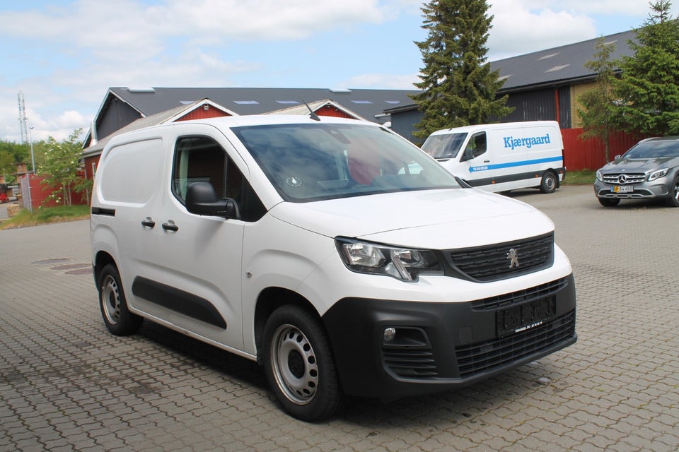 Peugeot Partner 1,5 BlueHDi 130 L1V1 Plus EAT8 Van d Diesel