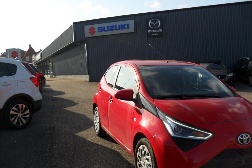 Toyota Aygo 1,0 VVT-i x-style Benzin modelår 2019 km 18000