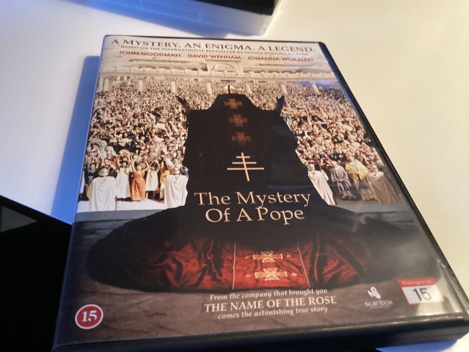 The mystery of The pope , DVD, thriller